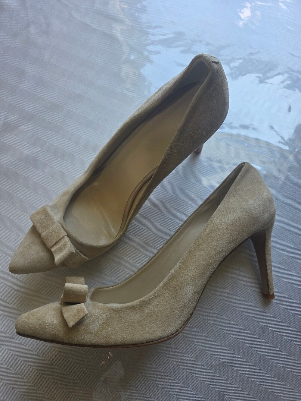 🌸 ANINE BING Classic Pointed Toe Bow Pumps in Beige 40eu 9.5US